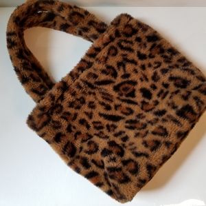 Leopard Print Hand/Shoulder Bag